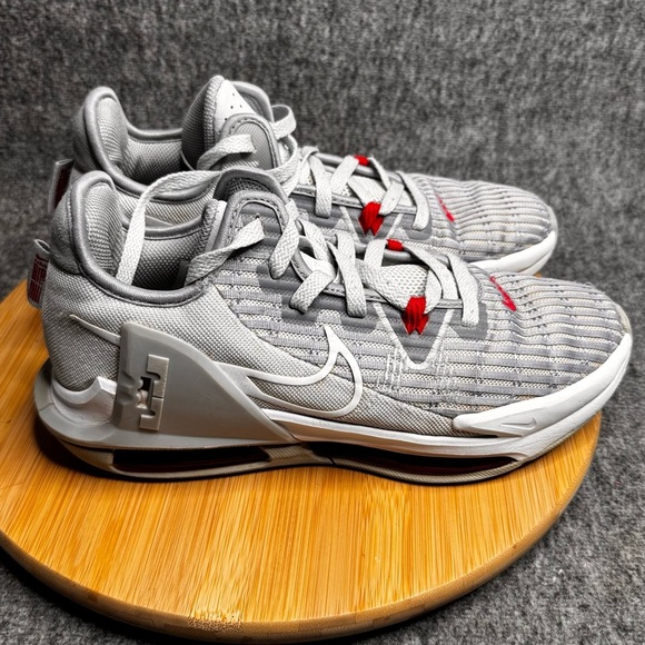 Nike LeBron James Witness VI 6 Pure Platinum Grey Silver Red‎ CZ4052-003 Men's 8 - Picture 4 of 10
